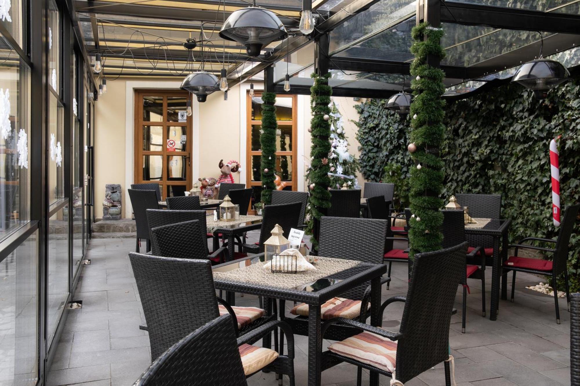 Hotel Marabella ซีบิว ภายนอก รูปภาพ