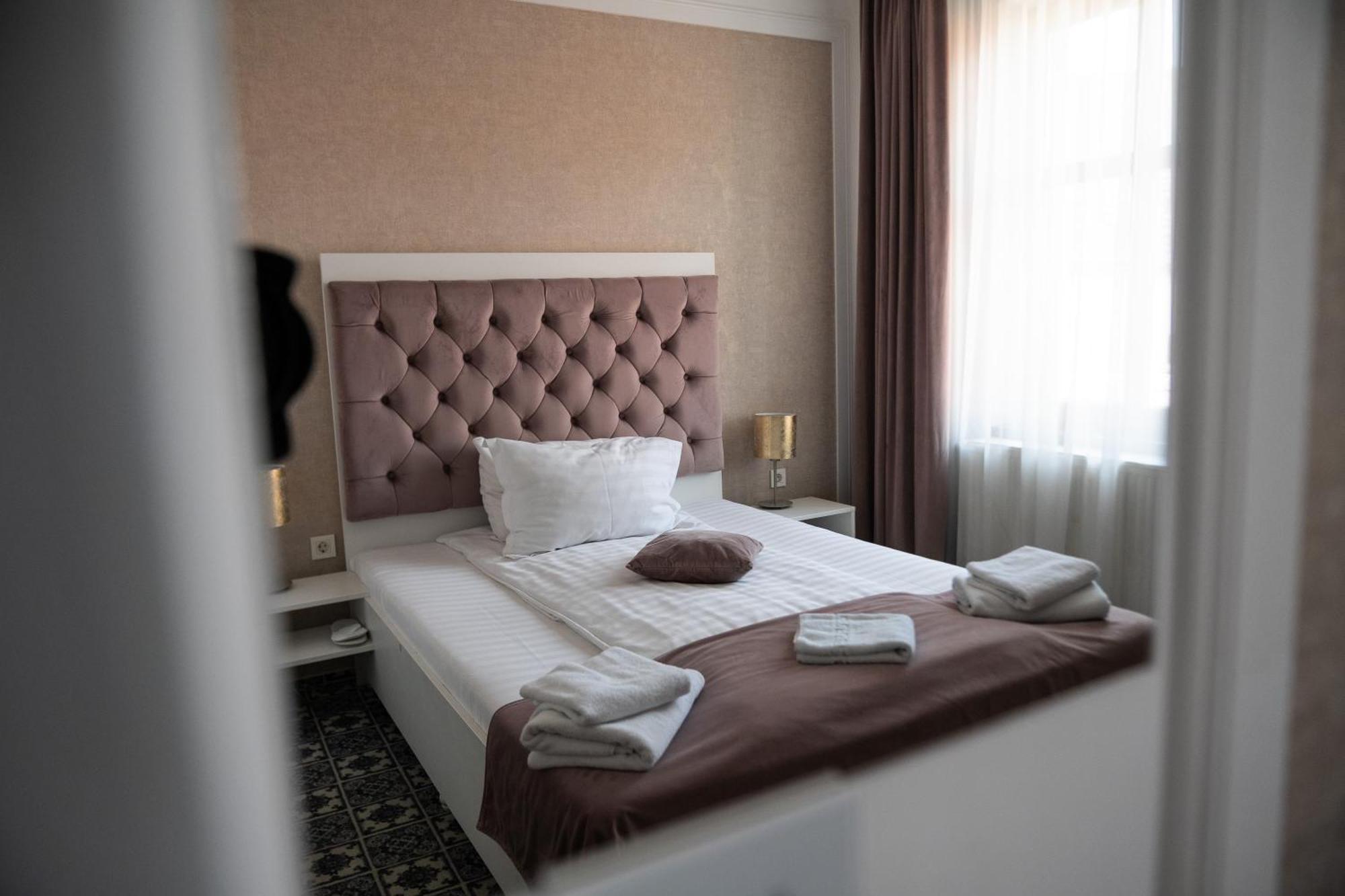 Hotel Marabella ซีบิว ภายนอก รูปภาพ