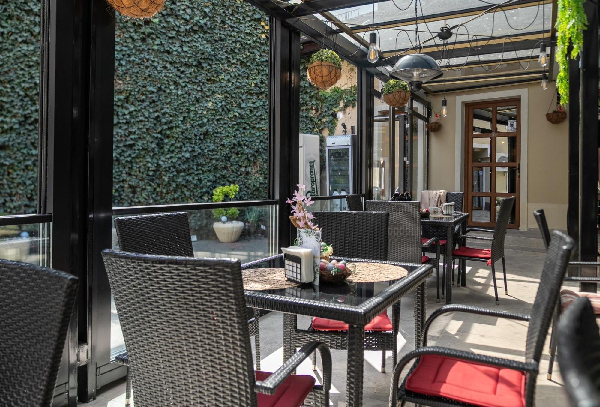 Hotel Marabella ซีบิว ภายนอก รูปภาพ